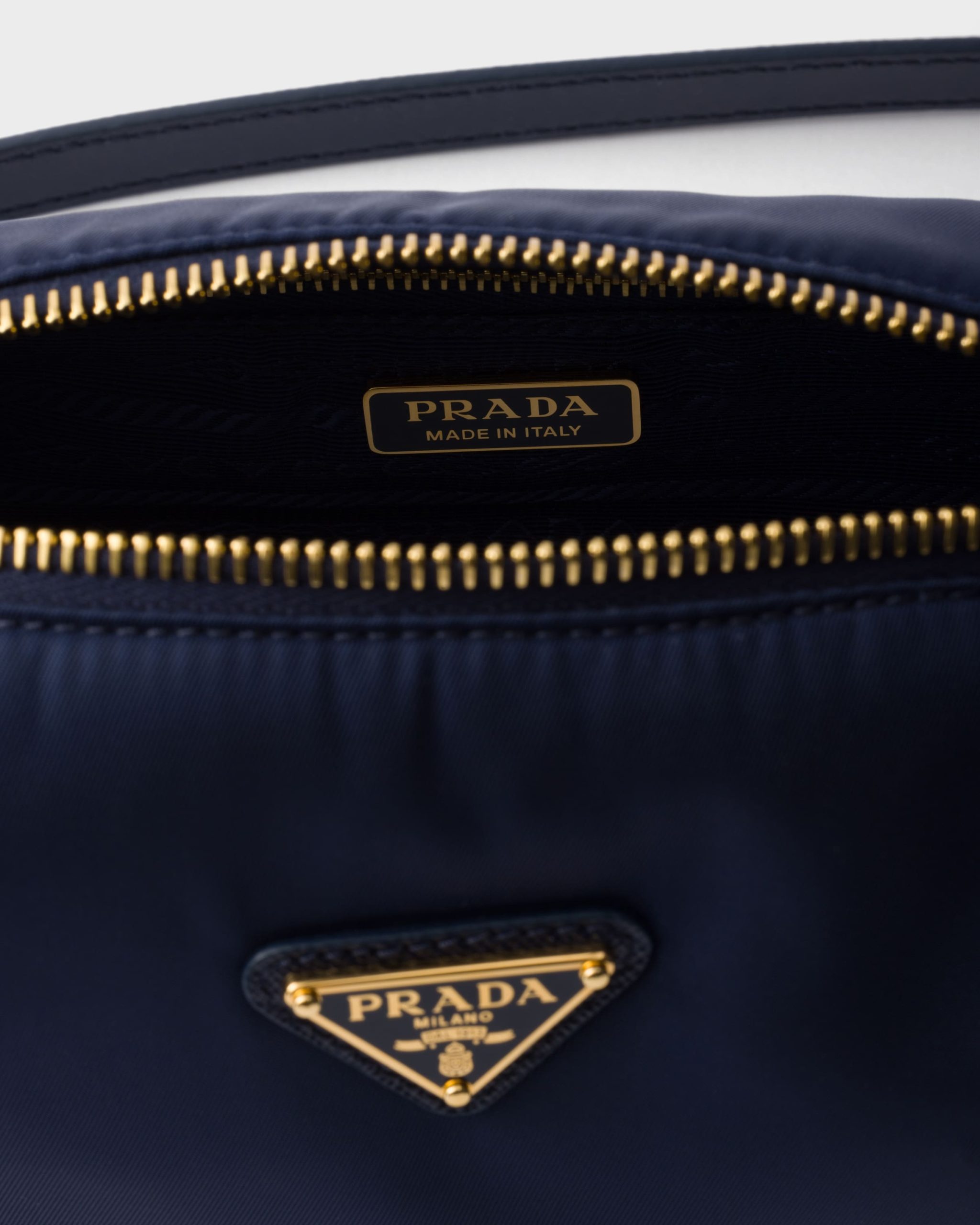 Prada Re-Nylon pouch - Image 4